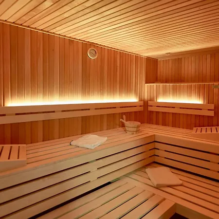 Beatrice In - Wg 8 Mit Balkon Und Kleinem Meerblick Binz