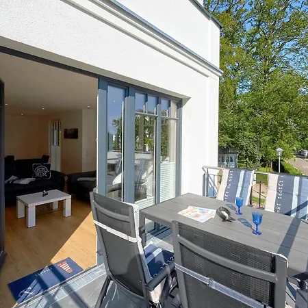 Beatrice In - Wg 8 Mit Balkon Und Kleinem Meerblick Apartment Binz