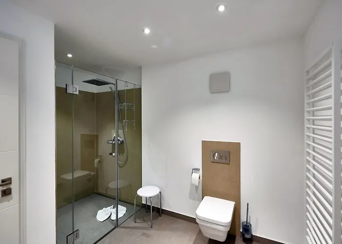 Beatrice In - Wg 8 Mit Balkon Und Kleinem Meerblick Binz